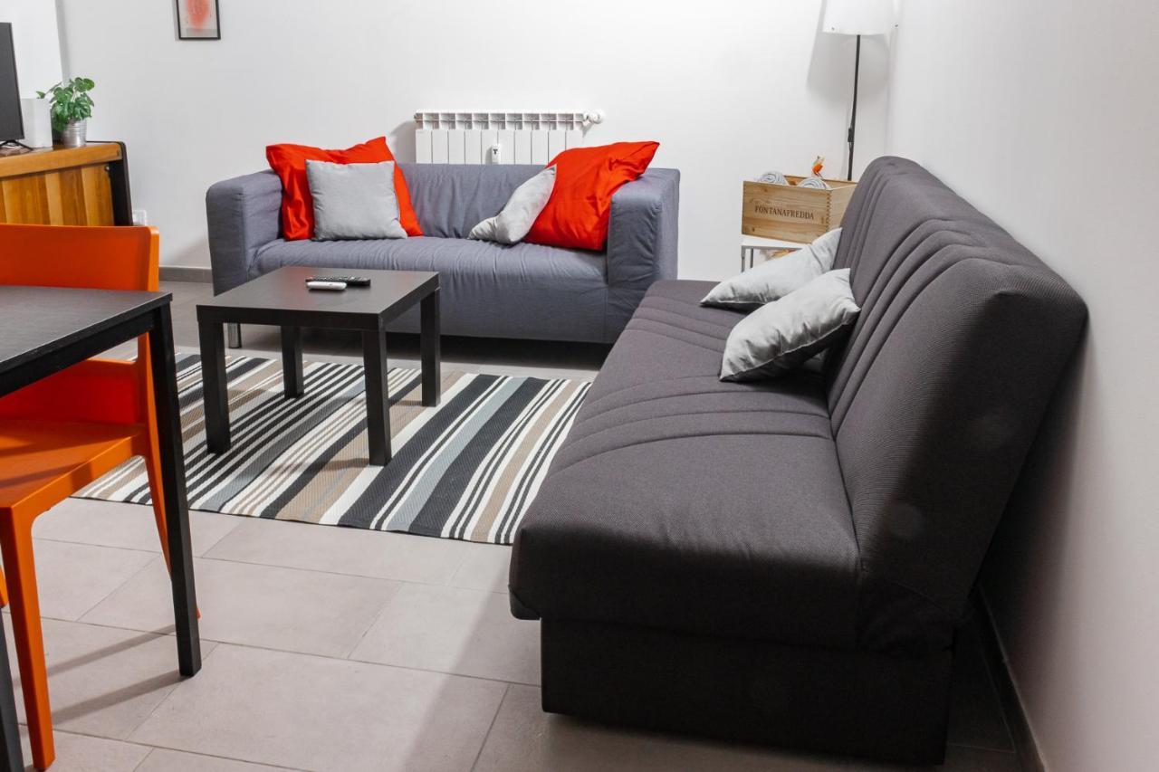 Staurenghi Red Apartment Varese Kültér fotó